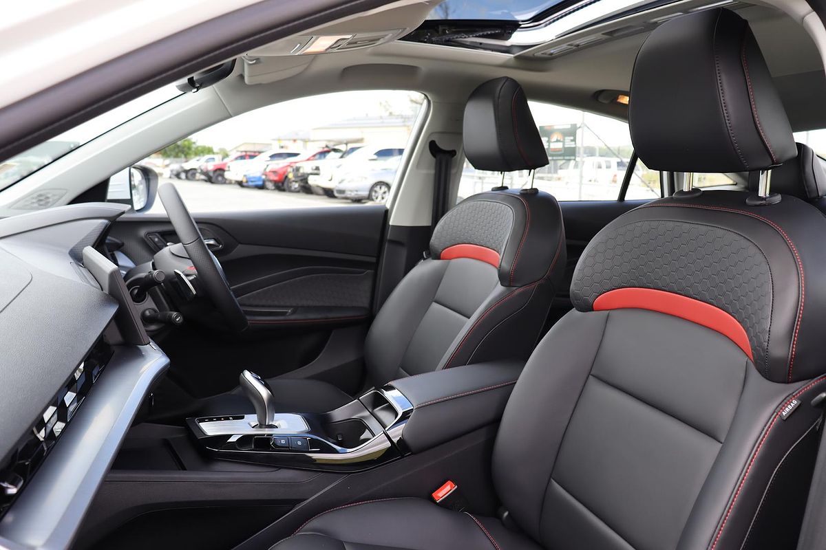 2024 MG MG5 Essence