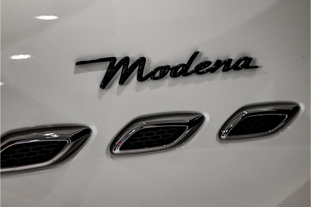 2023 Maserati Levante Modena M161