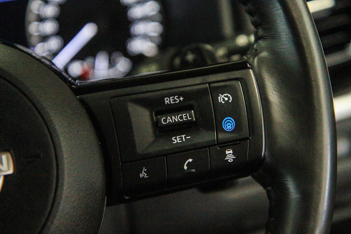 2023 Nissan X-TRAIL ST-L T33