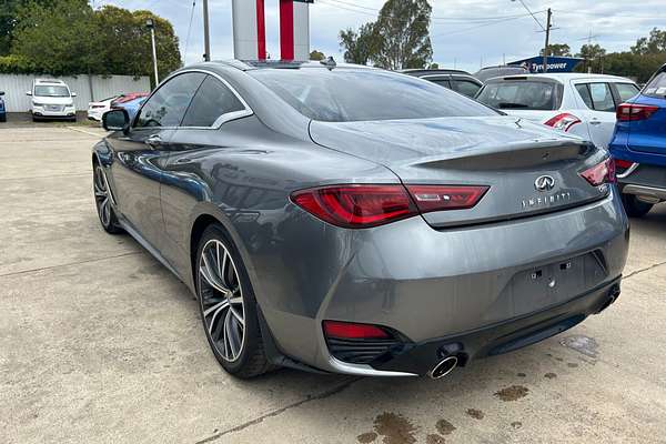 2018 INFINITI Q60 Pure V37