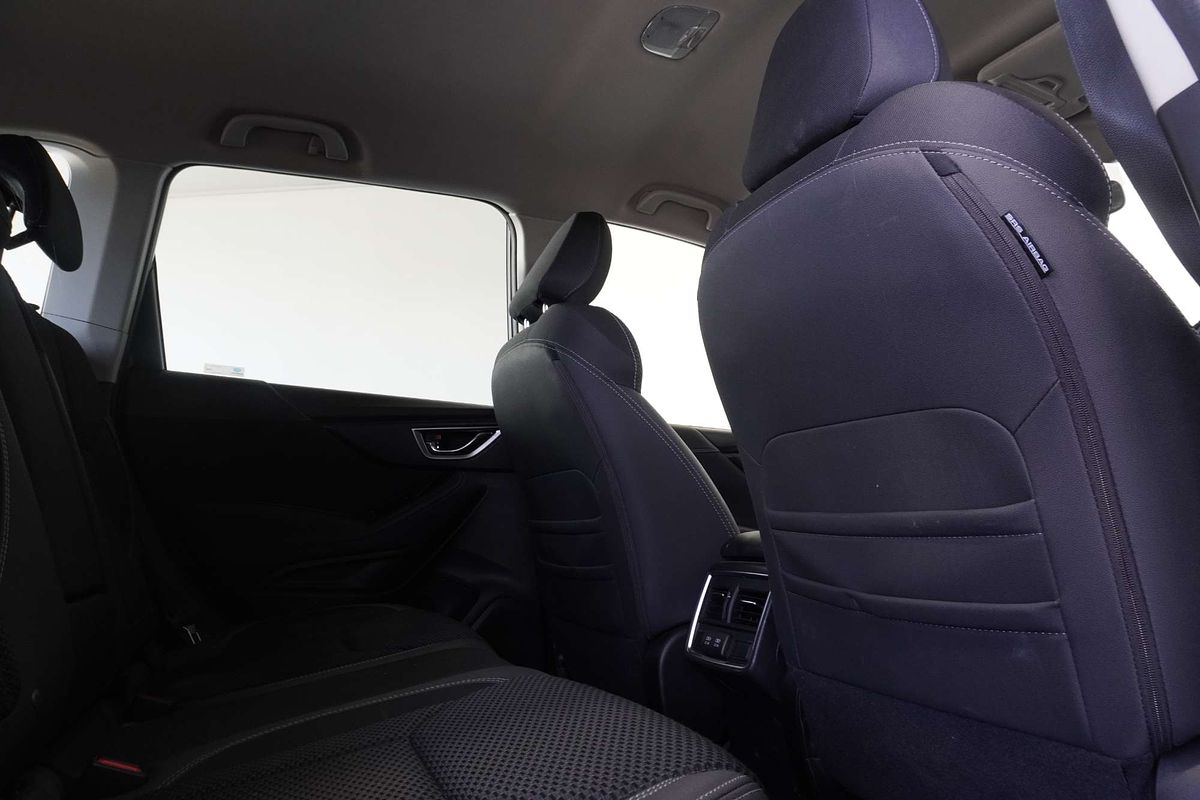 2019 Subaru Forester 2.5i Premium S5