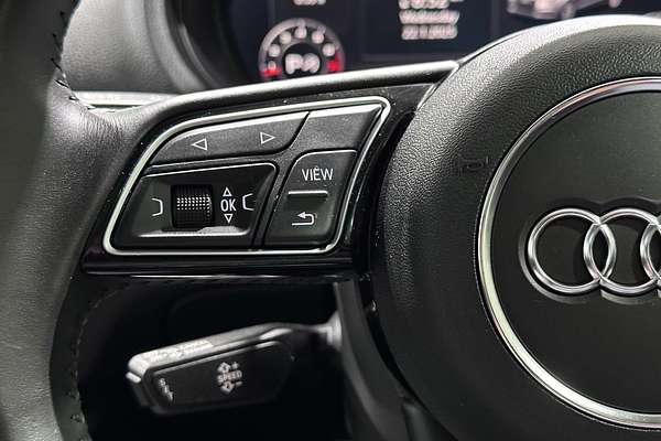 2019 Audi A3 35 TFSI S line plus 8V