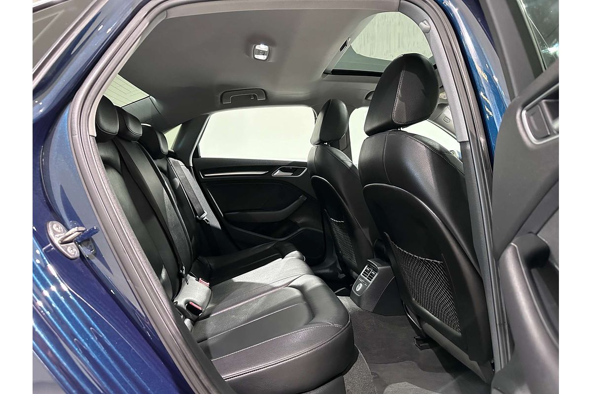 2019 Audi A3 35 TFSI S line plus 8V