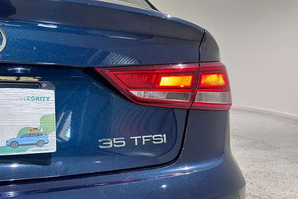 2019 Audi A3 35 TFSI S line plus 8V
