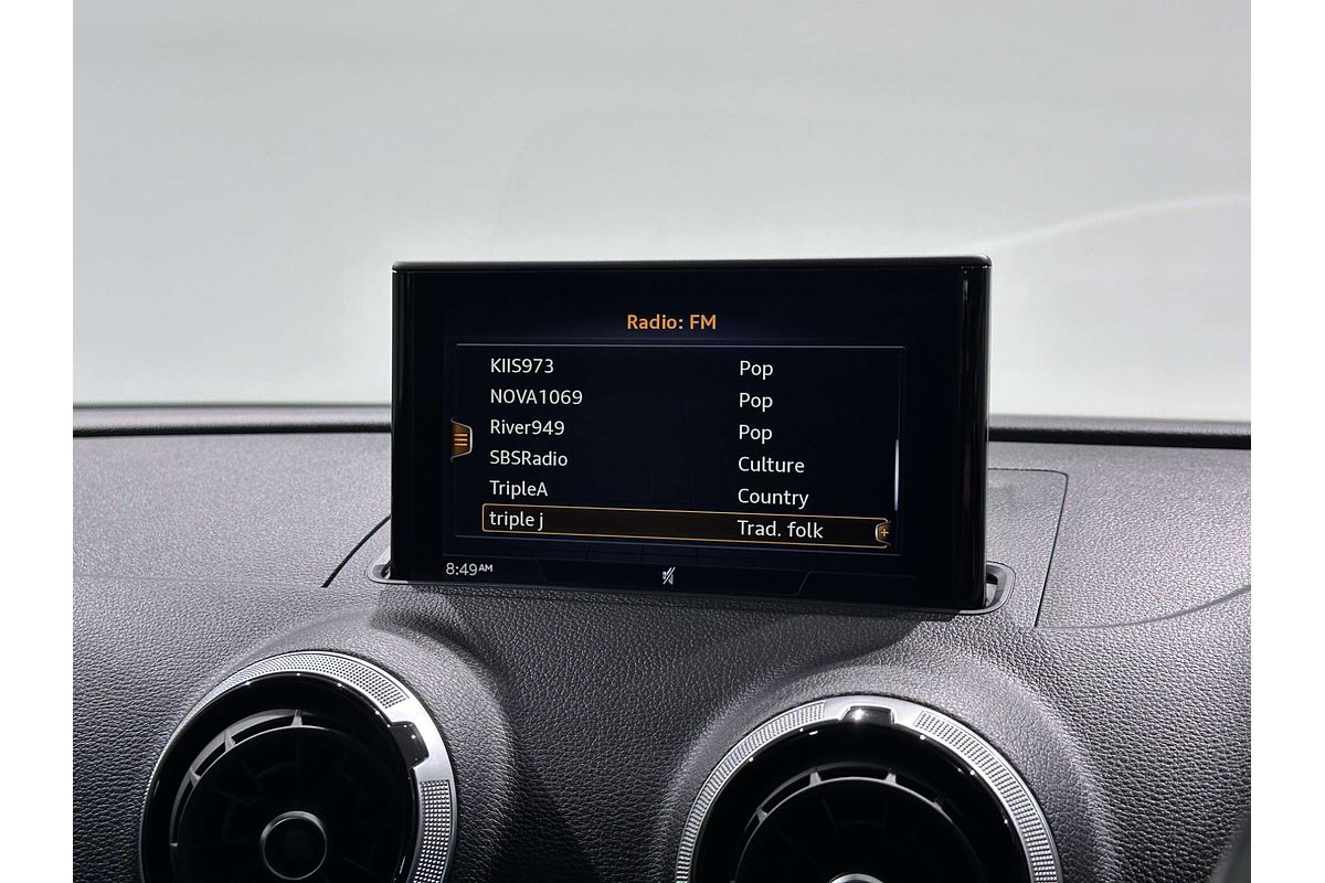 2019 Audi A3 35 TFSI S line plus 8V