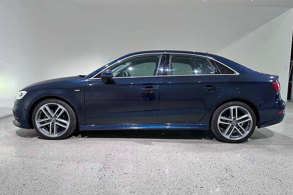 2019 Audi A3 35 TFSI S line plus 8V