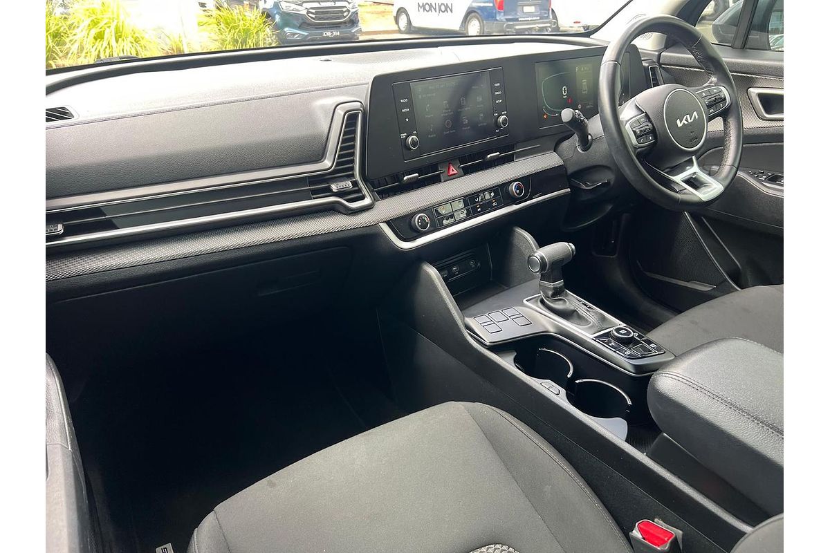 2022 Kia Sportage S NQ5