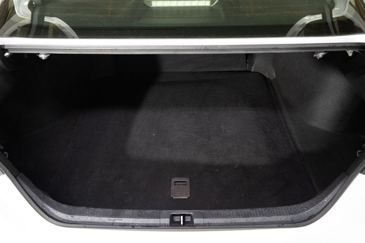 2022 Toyota Camry Ascent AXVA70R