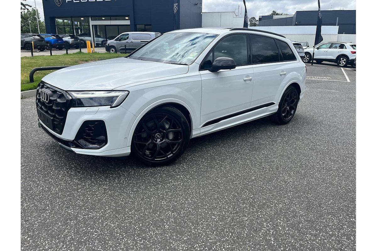 2024 Audi Q7 55 TFSI S line 4M