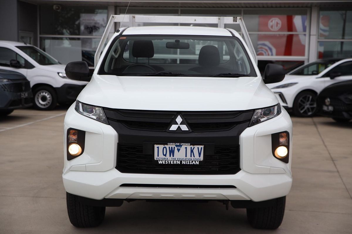 2019 Mitsubishi Triton GLX MR 4X4