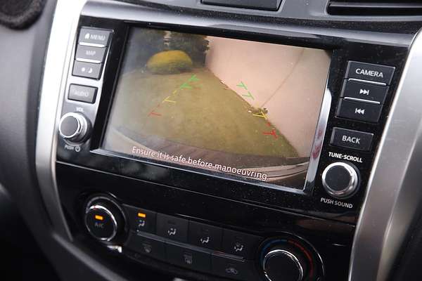 2021 Nissan Navara ST D23 Rear Wheel Drive