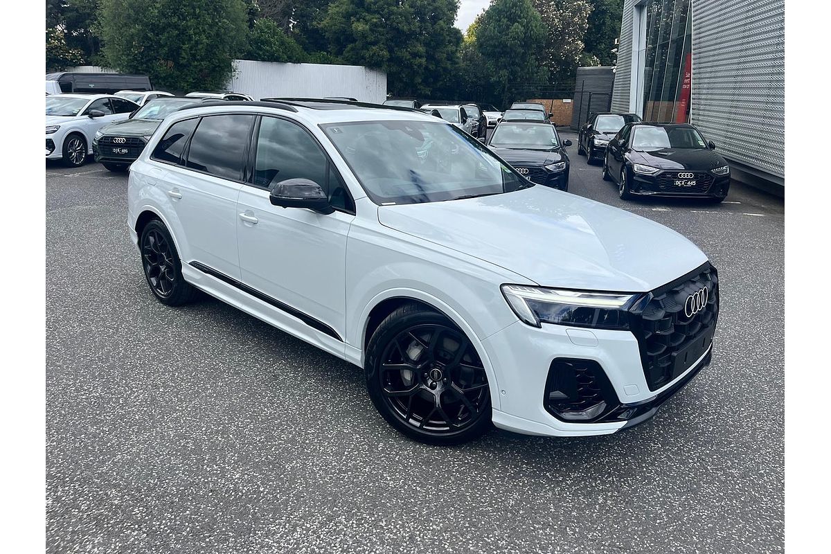2024 Audi Q7 55 TFSI S line 4M