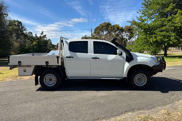 2018 Isuzu D-MAX SX 4X4