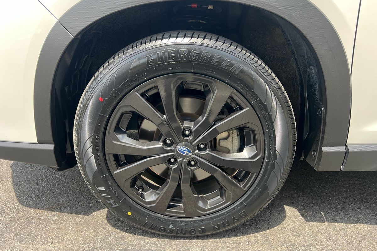 2023 Subaru Forester 2.5i Sport S5