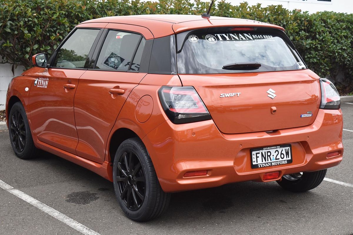2024 Suzuki Swift Hybrid UZ