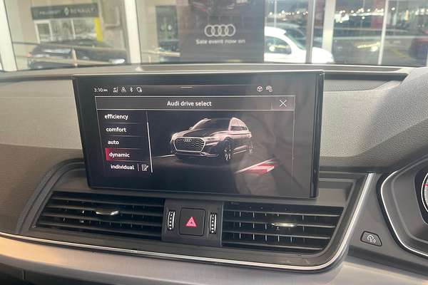 2024 Audi Q5 45 TFSI Sport FY