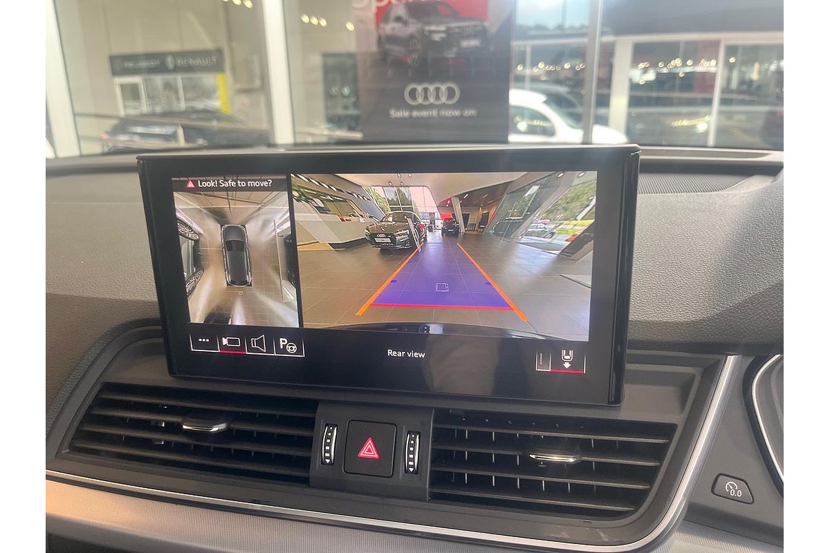 2024 Audi Q5 45 TFSI Sport FY