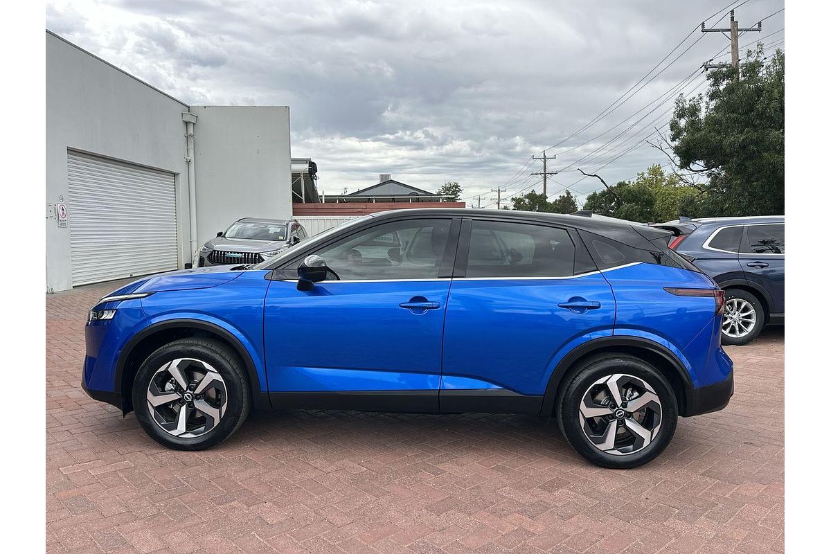2022 Nissan QASHQAI ST+ J12