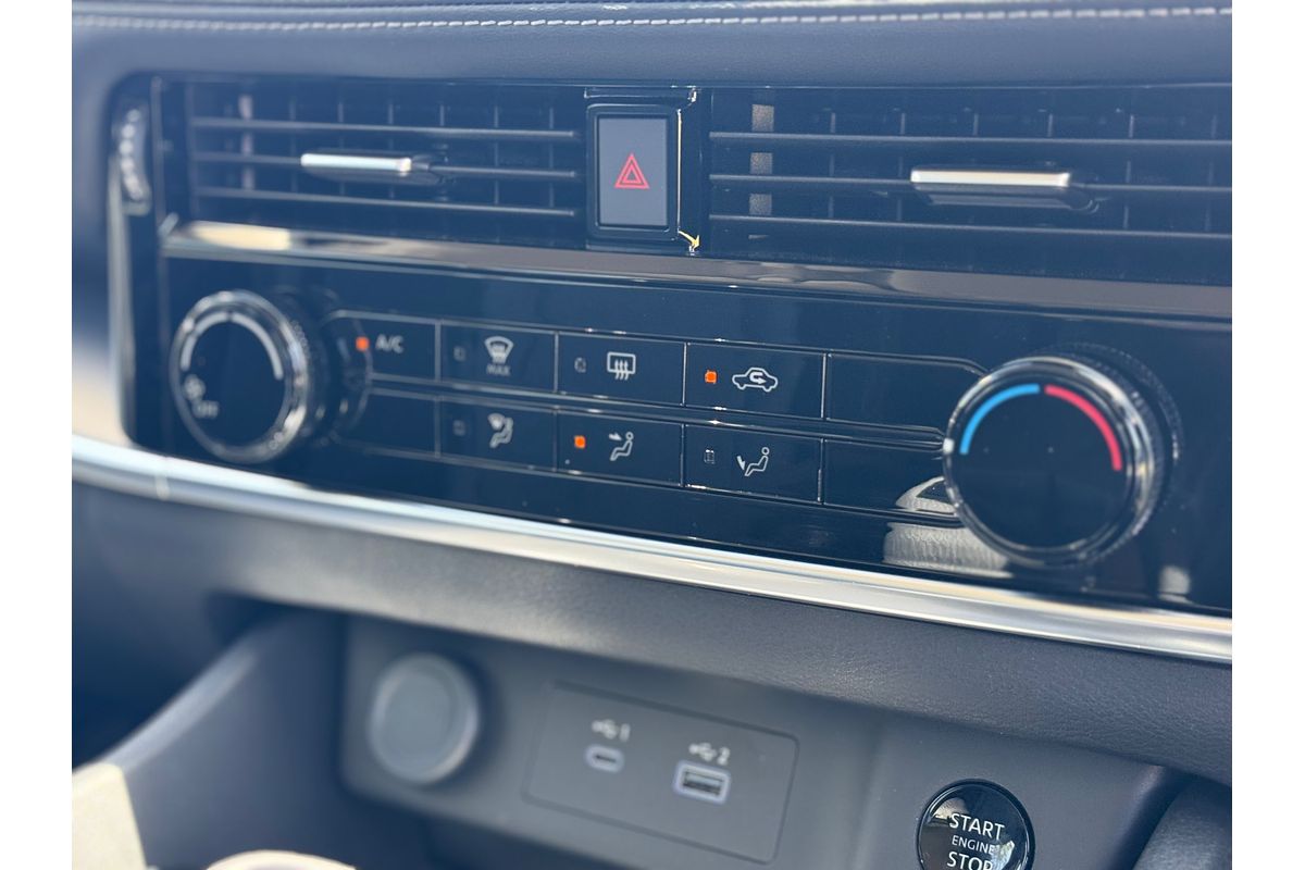 2024 Nissan X-TRAIL ST T33