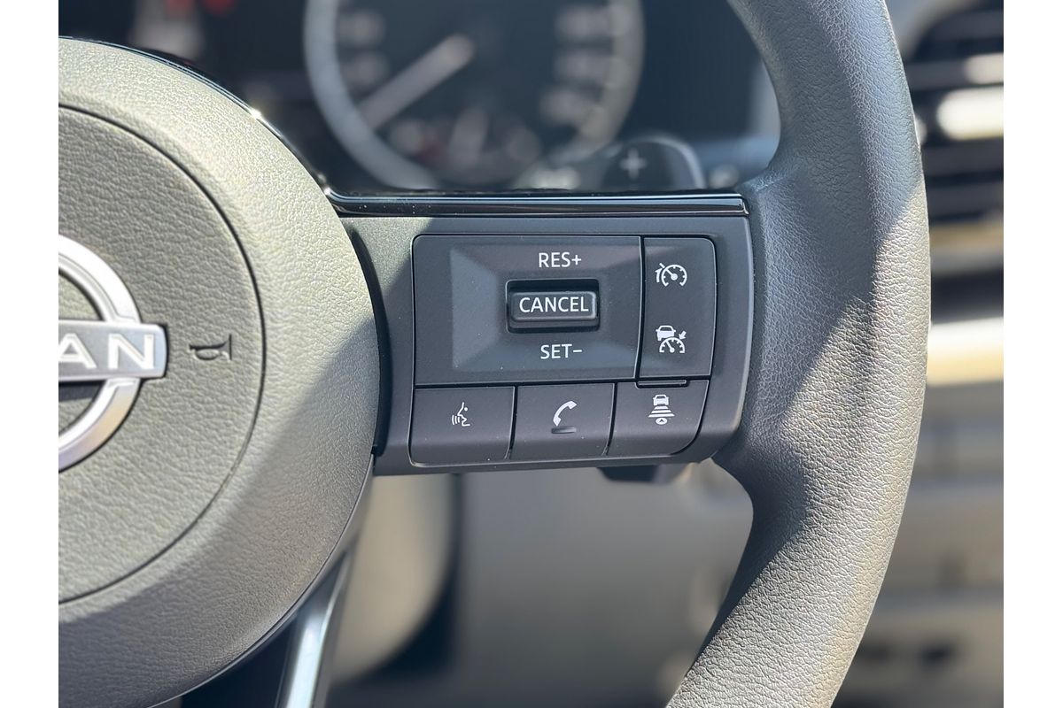 2024 Nissan X-TRAIL ST T33