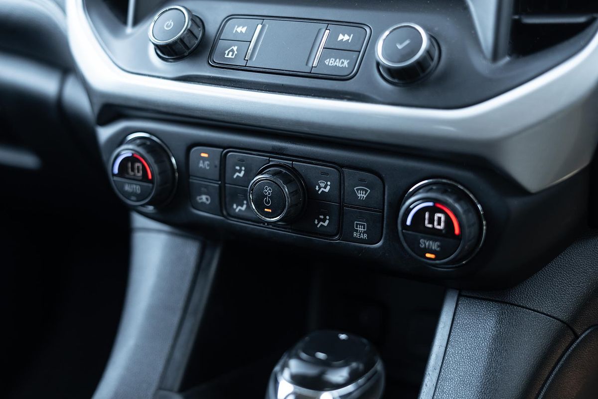 2018 Holden Acadia LT AC