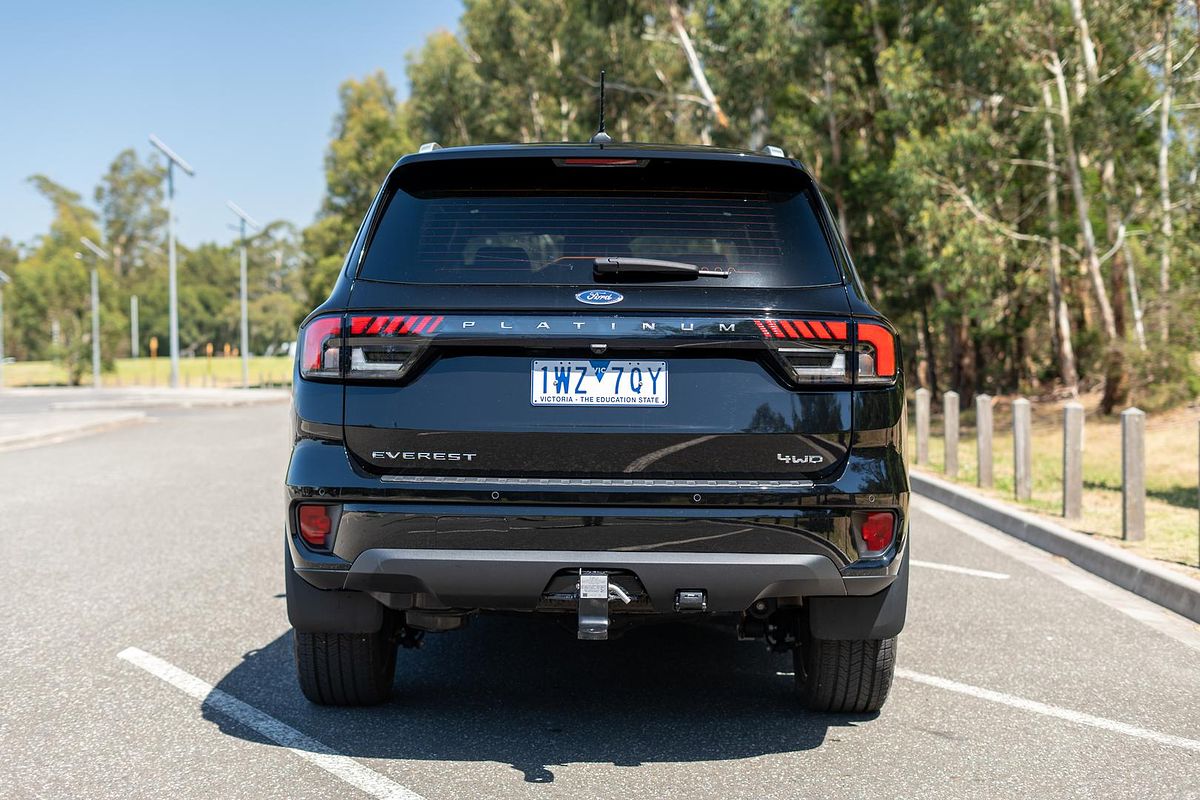 2023 Ford Everest Platinum