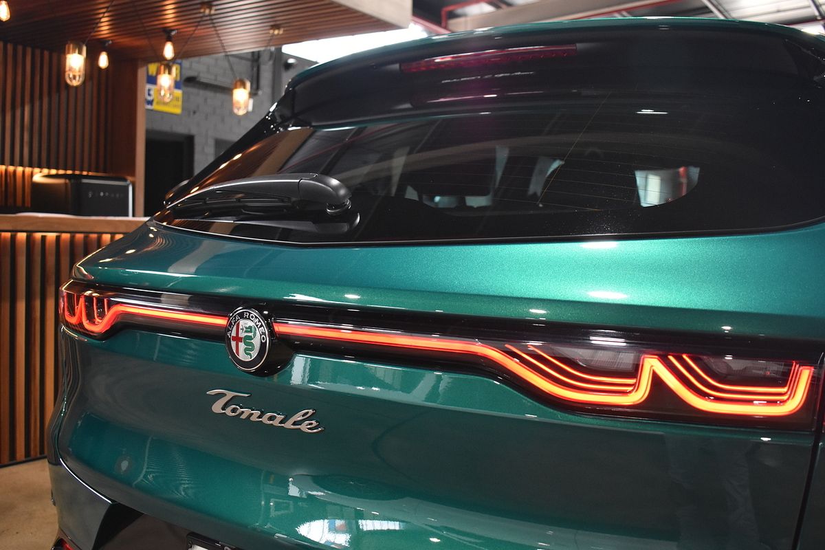 2023 Alfa Romeo Tonale Veloce