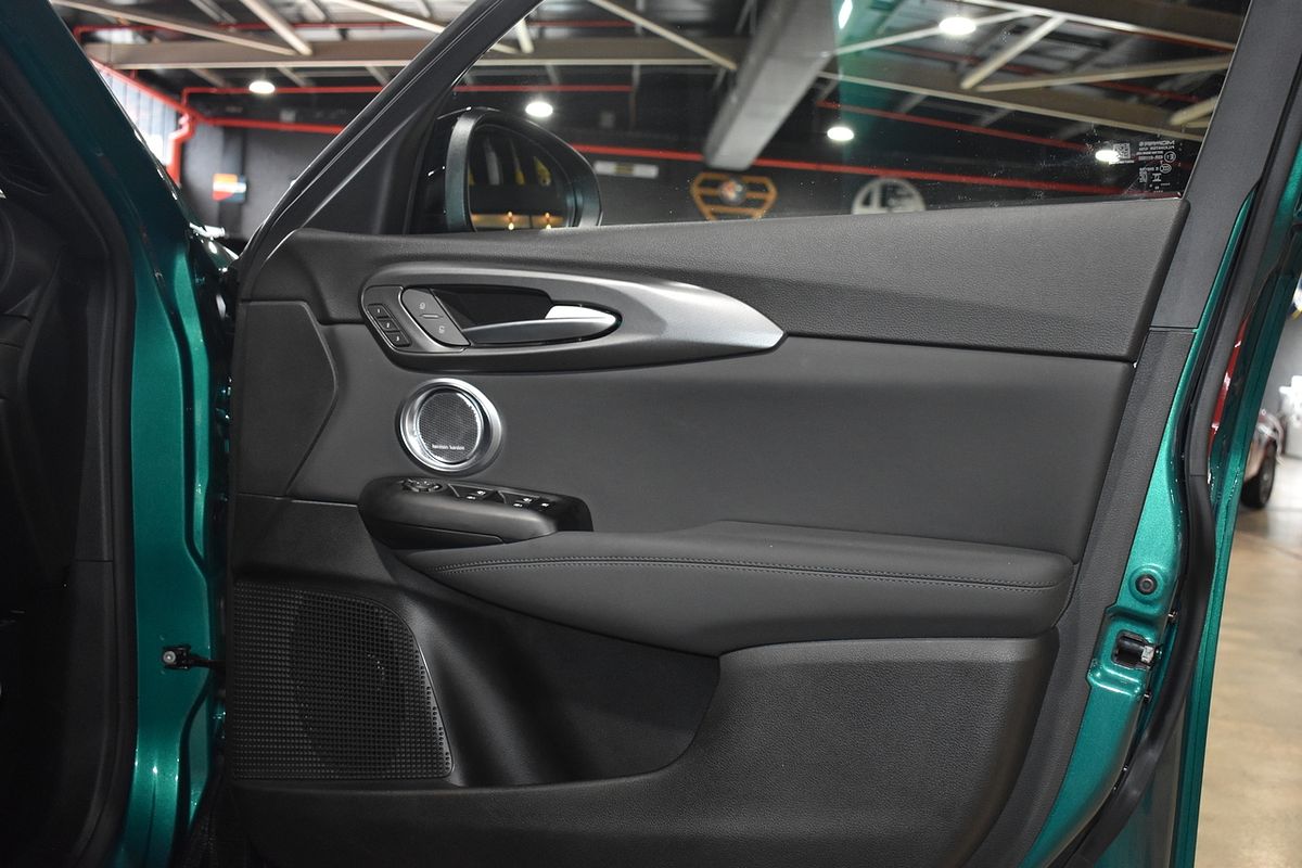 2023 Alfa Romeo Tonale Veloce