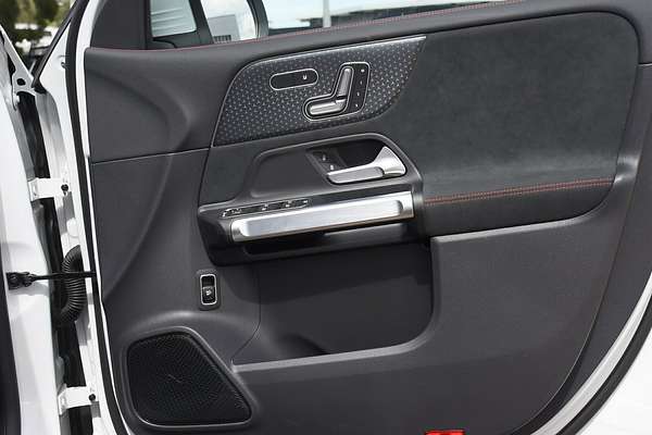 2024 Mercedes-Benz EQB EQB250+ X243