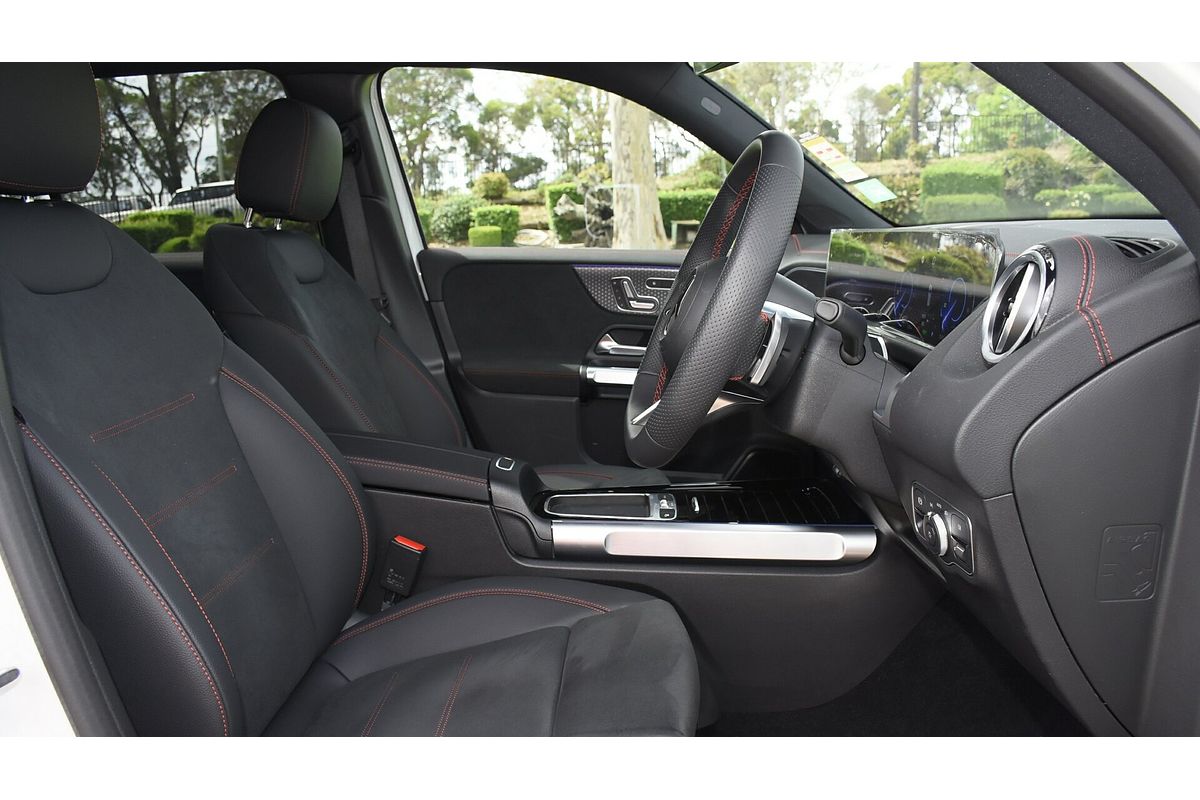 2024 Mercedes-Benz EQB EQB250+ X243