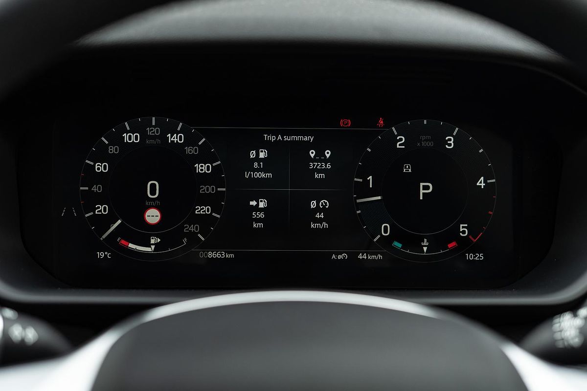 2024 Land Rover Discovery D300 Dynamic SE Series 5