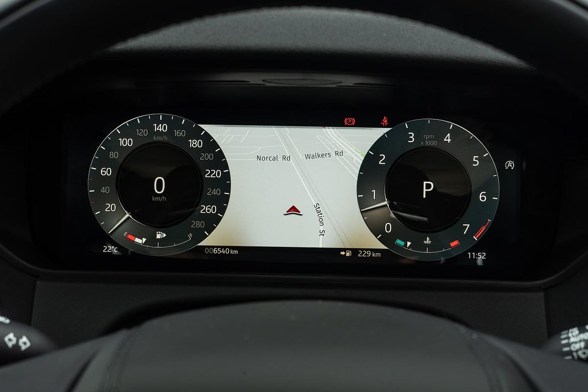2023 Land Rover Range Rover Velar P250 Dynamic SE L560