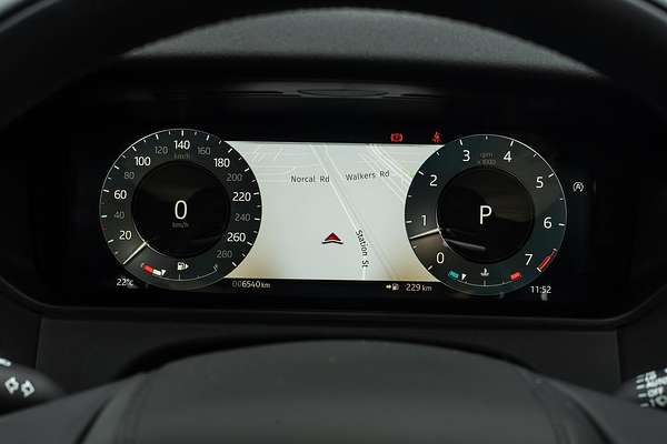 2023 Land Rover Range Rover Velar P250 Dynamic SE L560