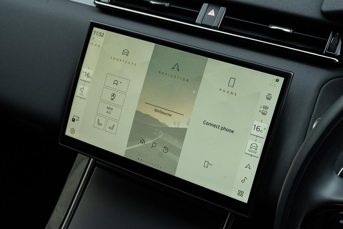2023 Land Rover Range Rover Velar P250 Dynamic SE L560
