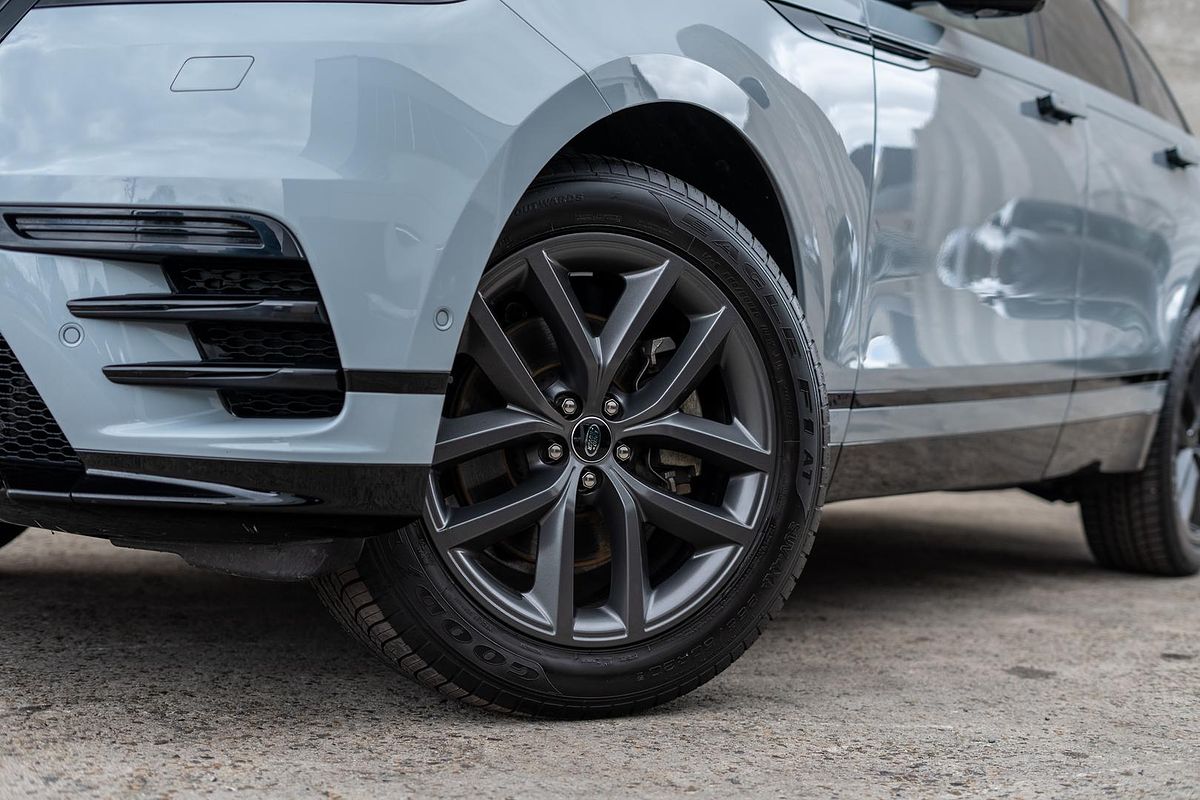 2023 Land Rover Range Rover Velar P250 Dynamic SE L560
