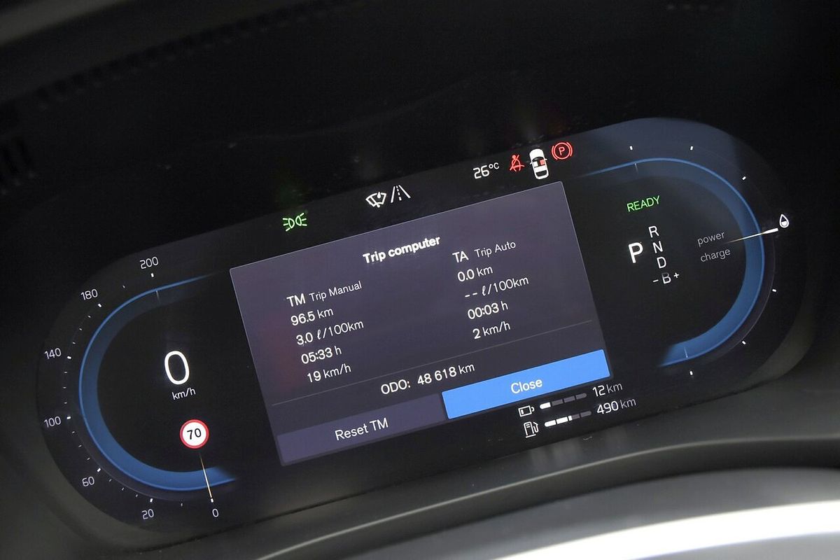 2022 Volvo XC60 Recharge Ultimate T8 Plug-In Hybrid