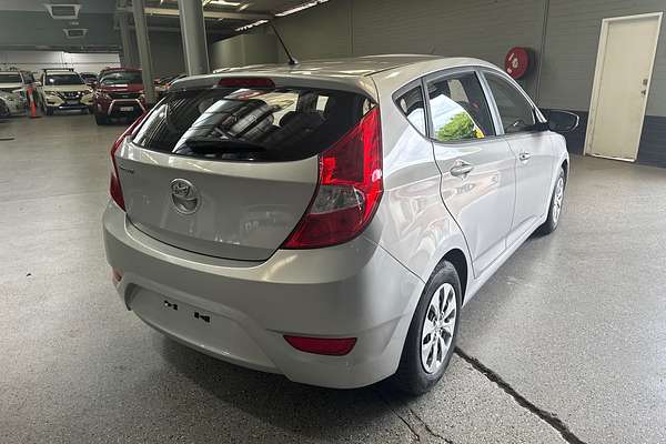 2017 Hyundai Accent Active RB4
