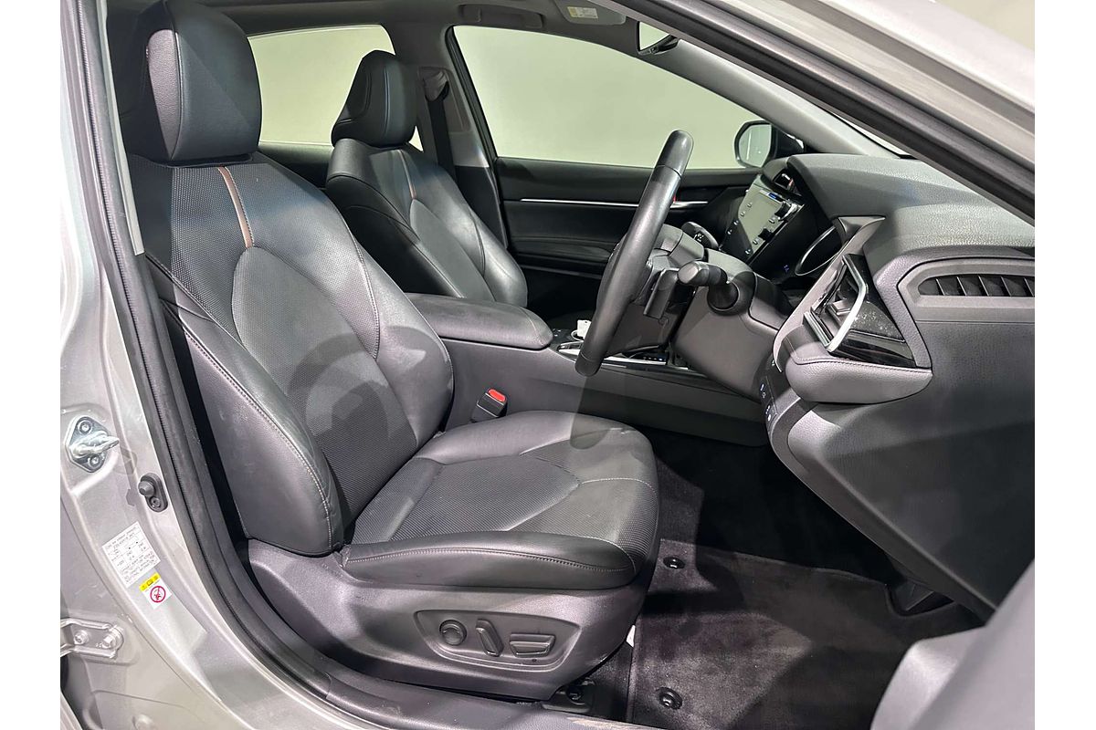2018 Toyota Camry SL ASV70R