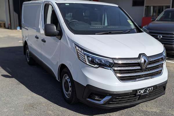 2023 Renault Trafic Premium X82 SWB