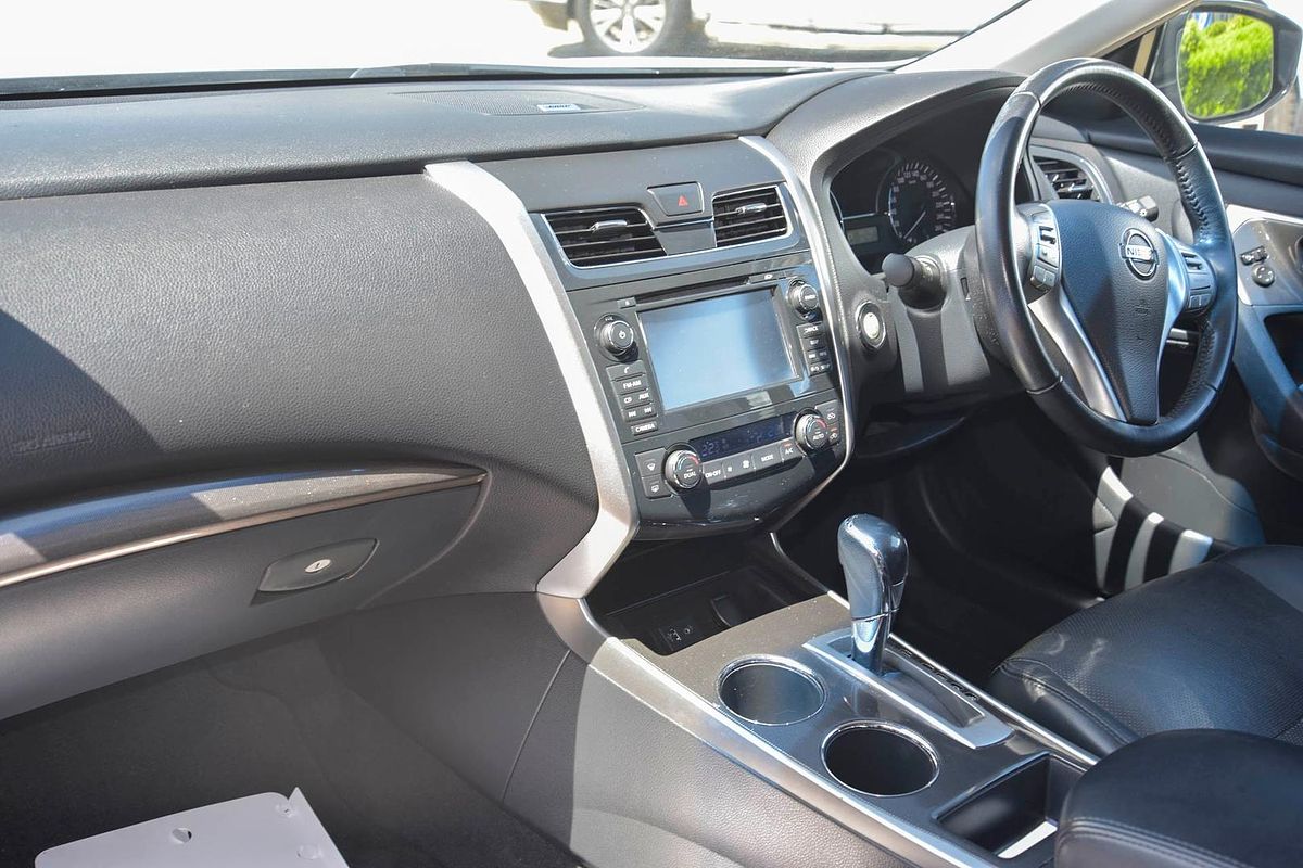 2013 Nissan Altima Ti L33
