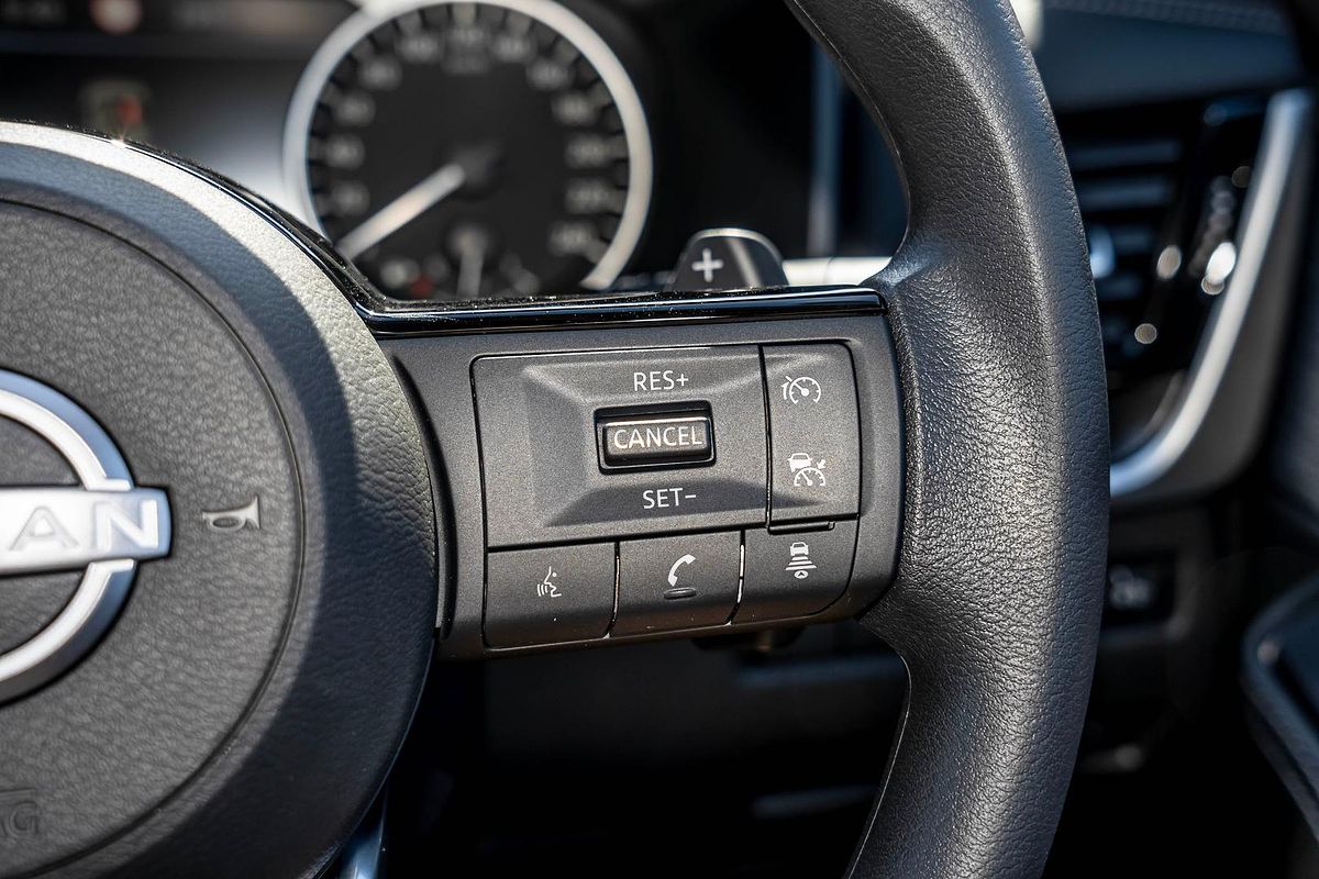 2024 Nissan X-TRAIL ST T33