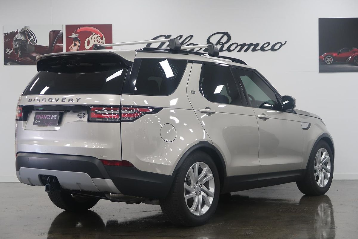 2017 Land Rover Discovery TD4 HSE Series 5