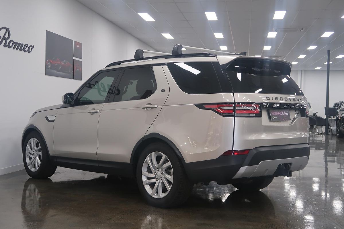 2017 Land Rover Discovery TD4 HSE Series 5