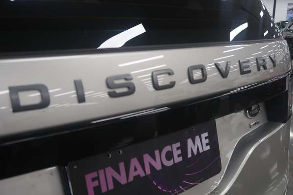 2017 Land Rover Discovery TD4 HSE Series 5
