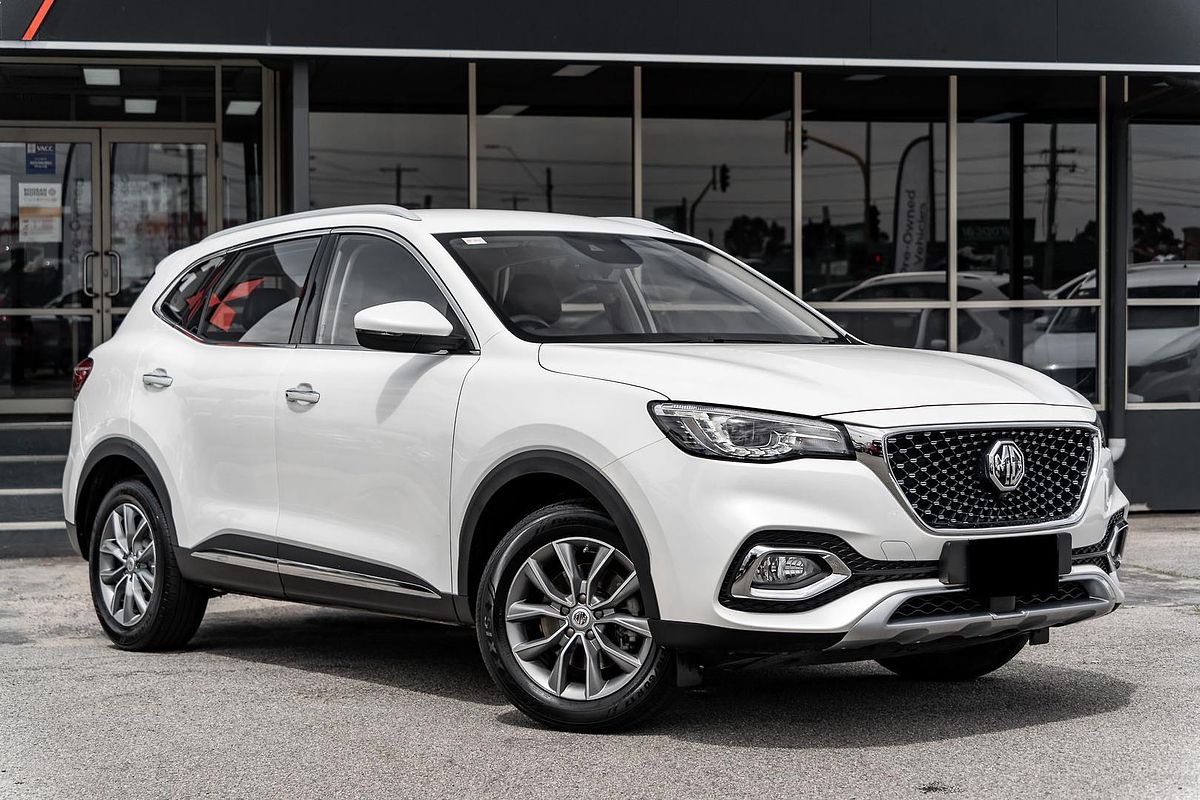 2022 MG HS Vibe SAS23