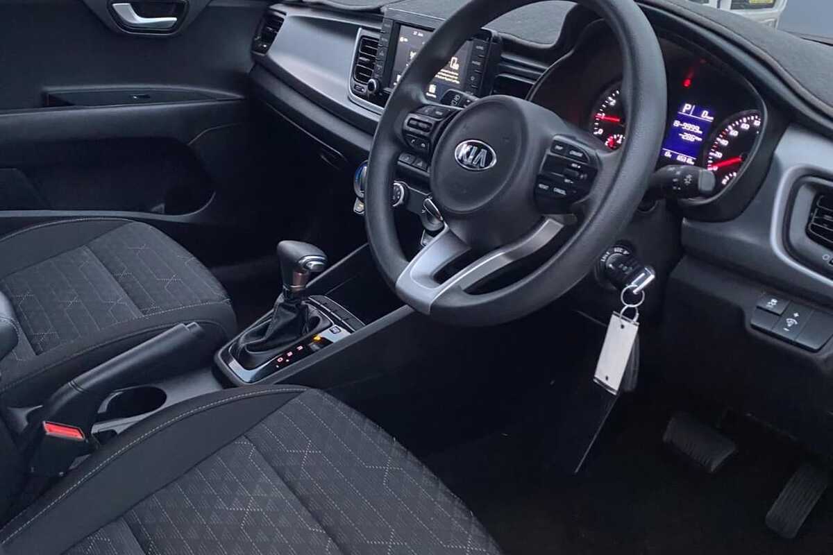2017 Kia RIO S YB