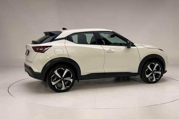 2023 Nissan JUKE ST-L F16
