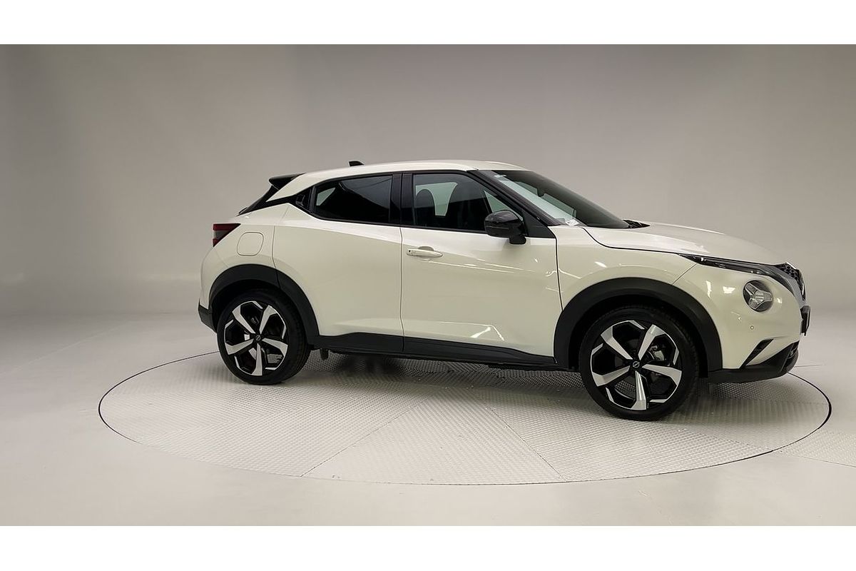 2023 Nissan JUKE ST-L F16