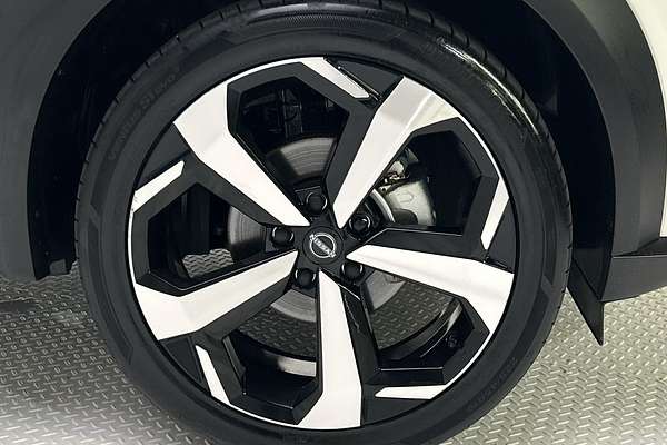 2023 Nissan JUKE ST-L F16