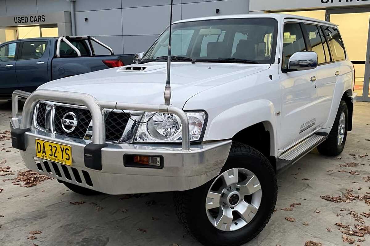2010 Nissan PATROL ST GU 7